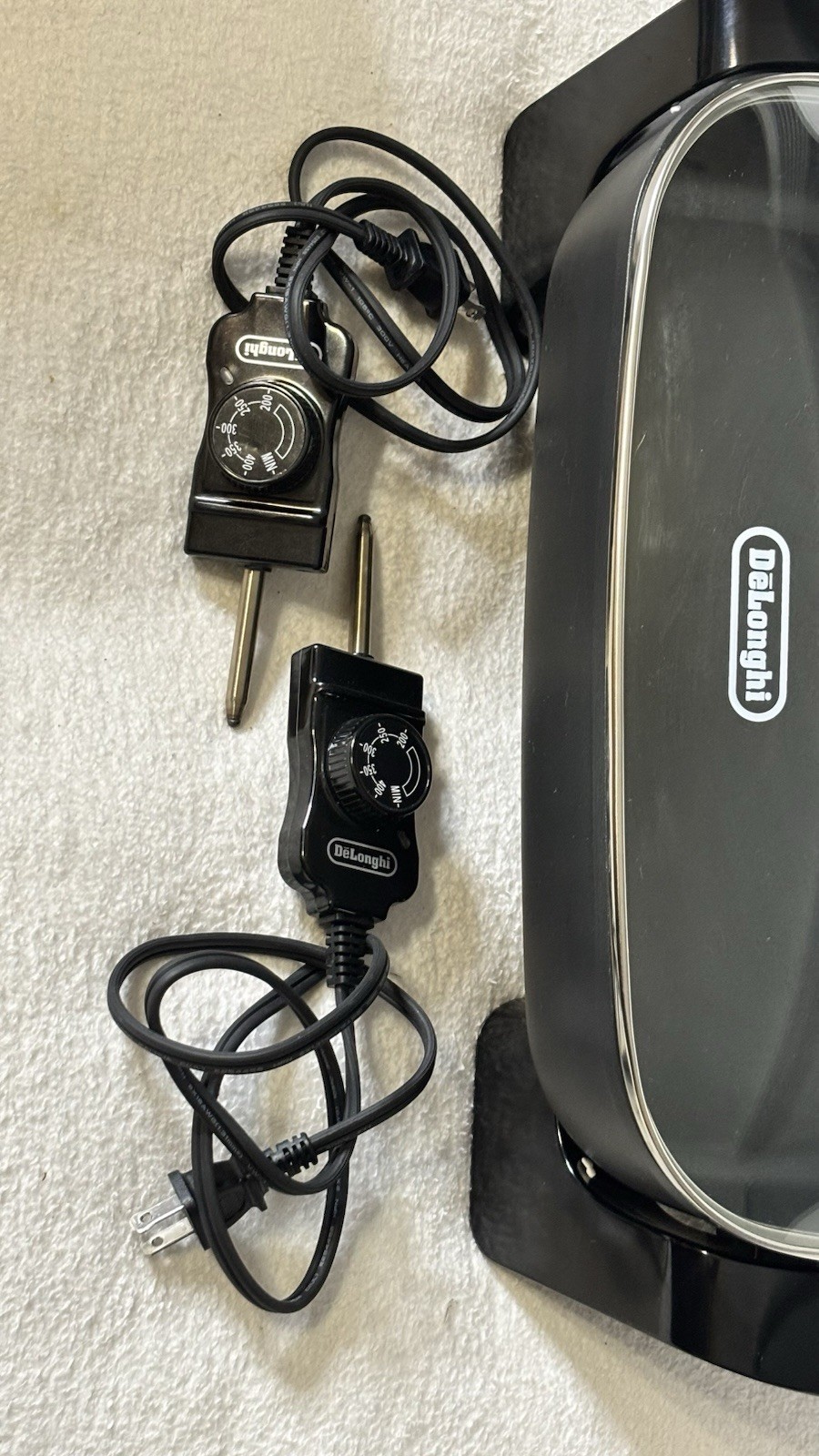 delonghi Electric Skillet Indoor Grill With Tempered Glass Lid Black,Great Con.
