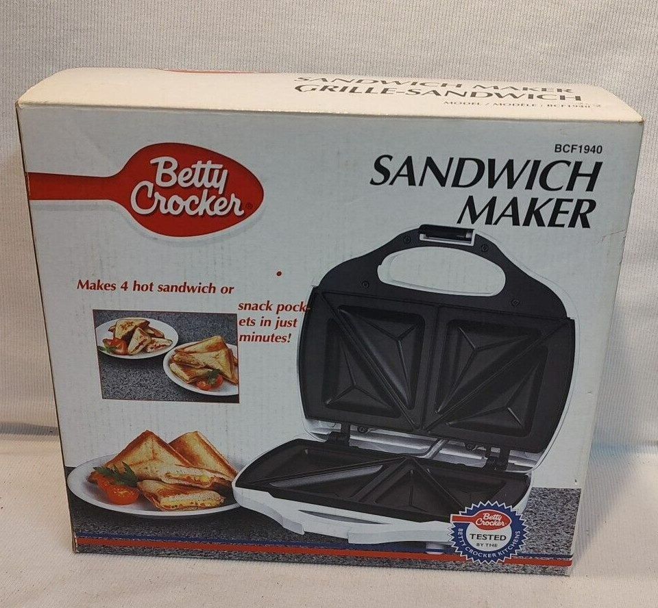 Vintage Betty Crocker Sandwich Maker White Snack & Grill Recipes w/ Box WORKS