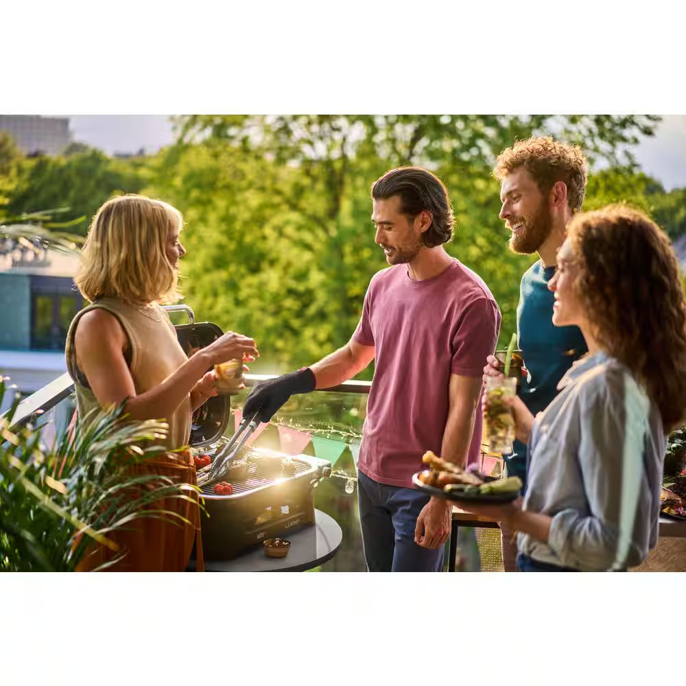 Lumin Compact Portable Electric Grill in Light Green