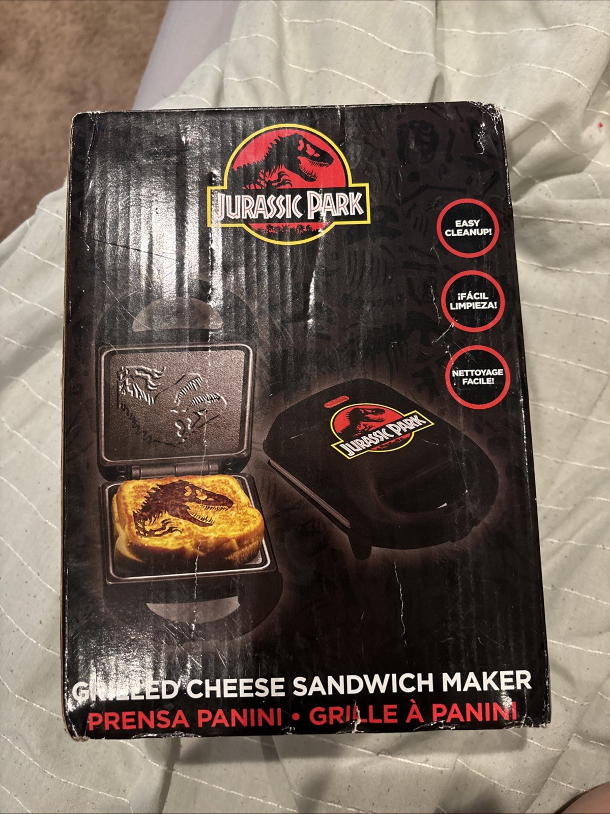Jurassic Park Collectible Dinosaur Movie Grilled Cheese Sandwich Maker