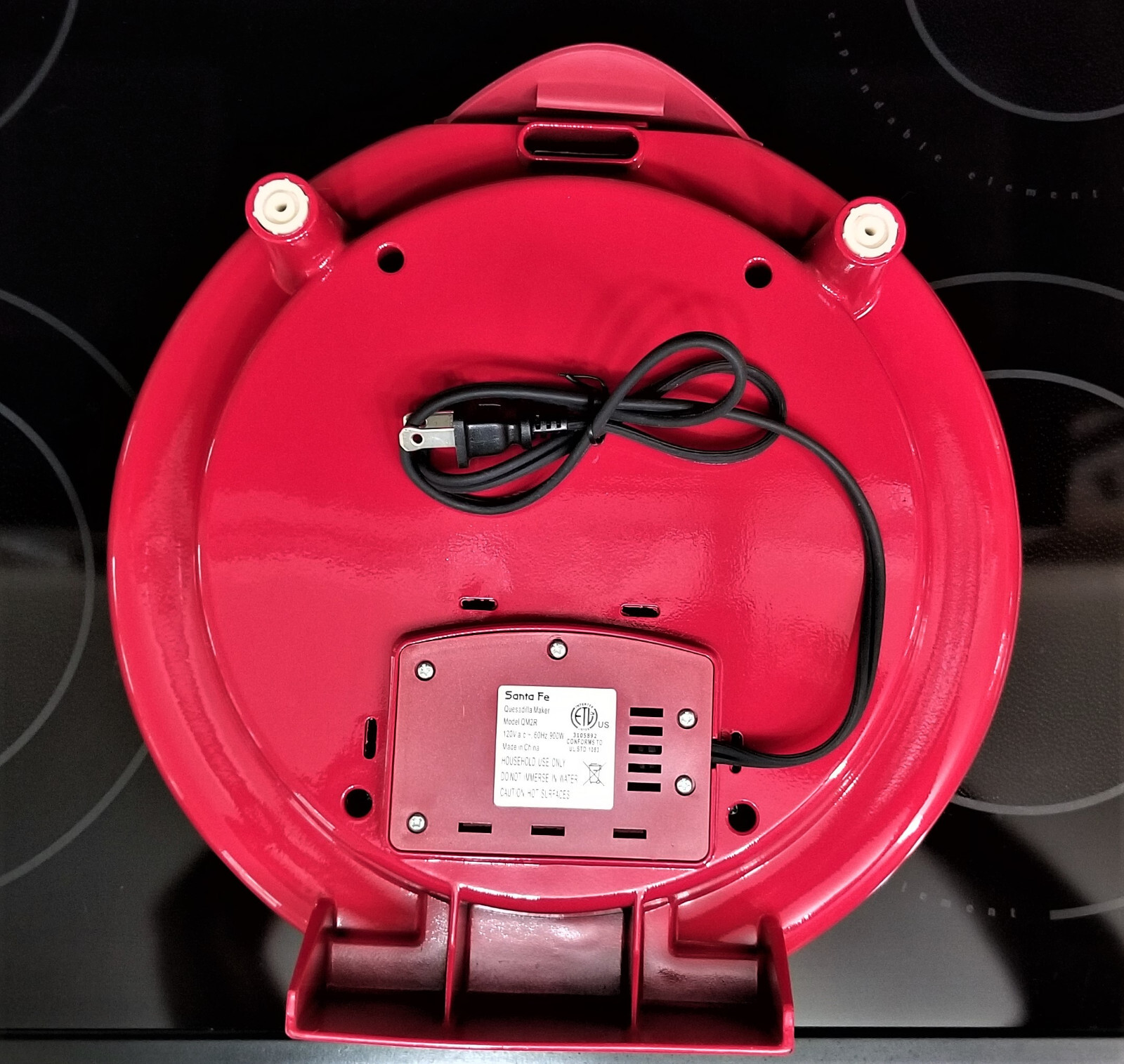 Santa Fe Non-Stick Quesadilla Maker QM2R Red Salton (Used Only Once Very Clean)