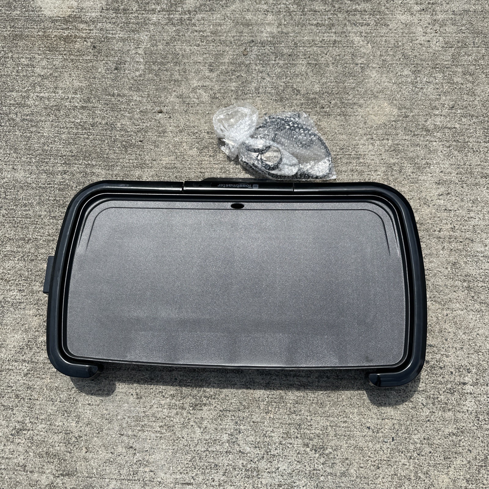 TOASTMASTER ELECTRIC NONSTICK GRIDDLE 10 x 20 TM-201GR