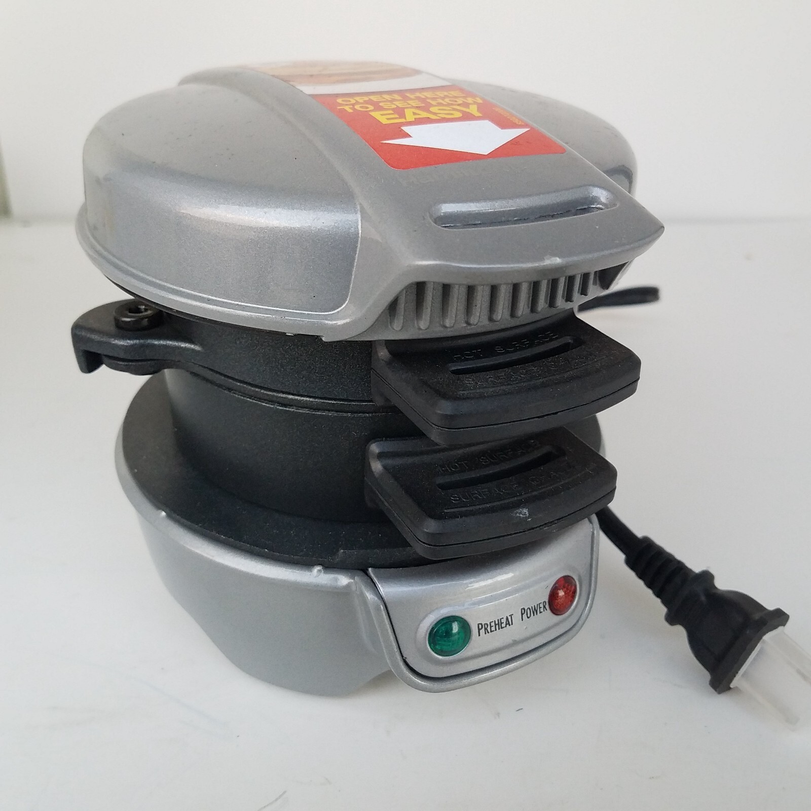 Hamilton Beach Breakfast Sandwich Maker Type ST29