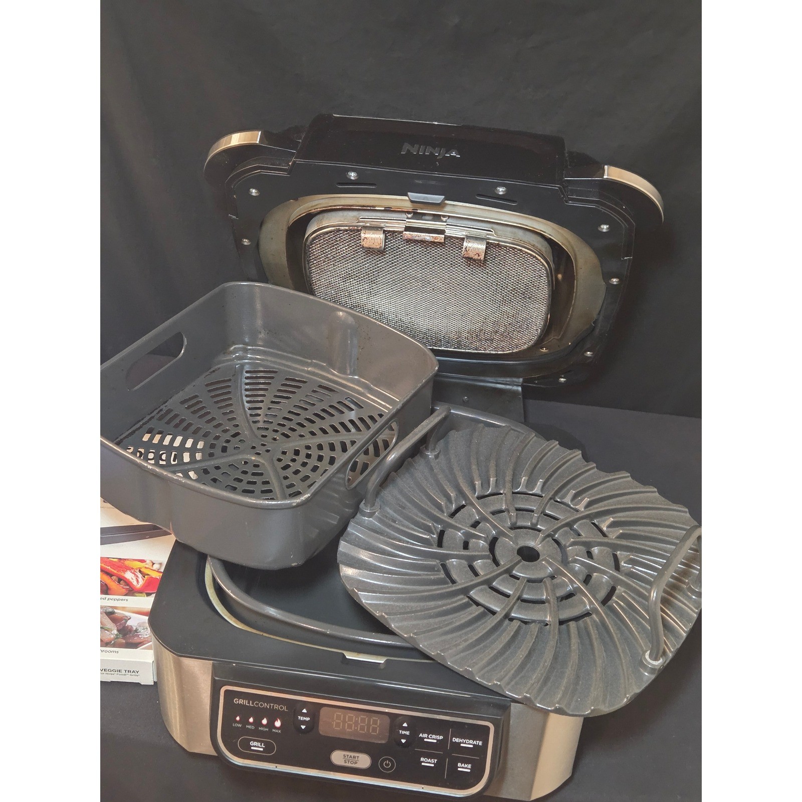 Ninja Foodi 5-in-1 Indoor Grill AG301 & Foodi Smoothie Maker SS100 Bundle Black