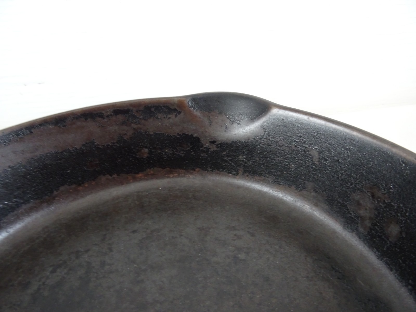 Vintage Griswold #6 Erie U.S.A. Cast Iron Skillet Frying Pan 9.5″