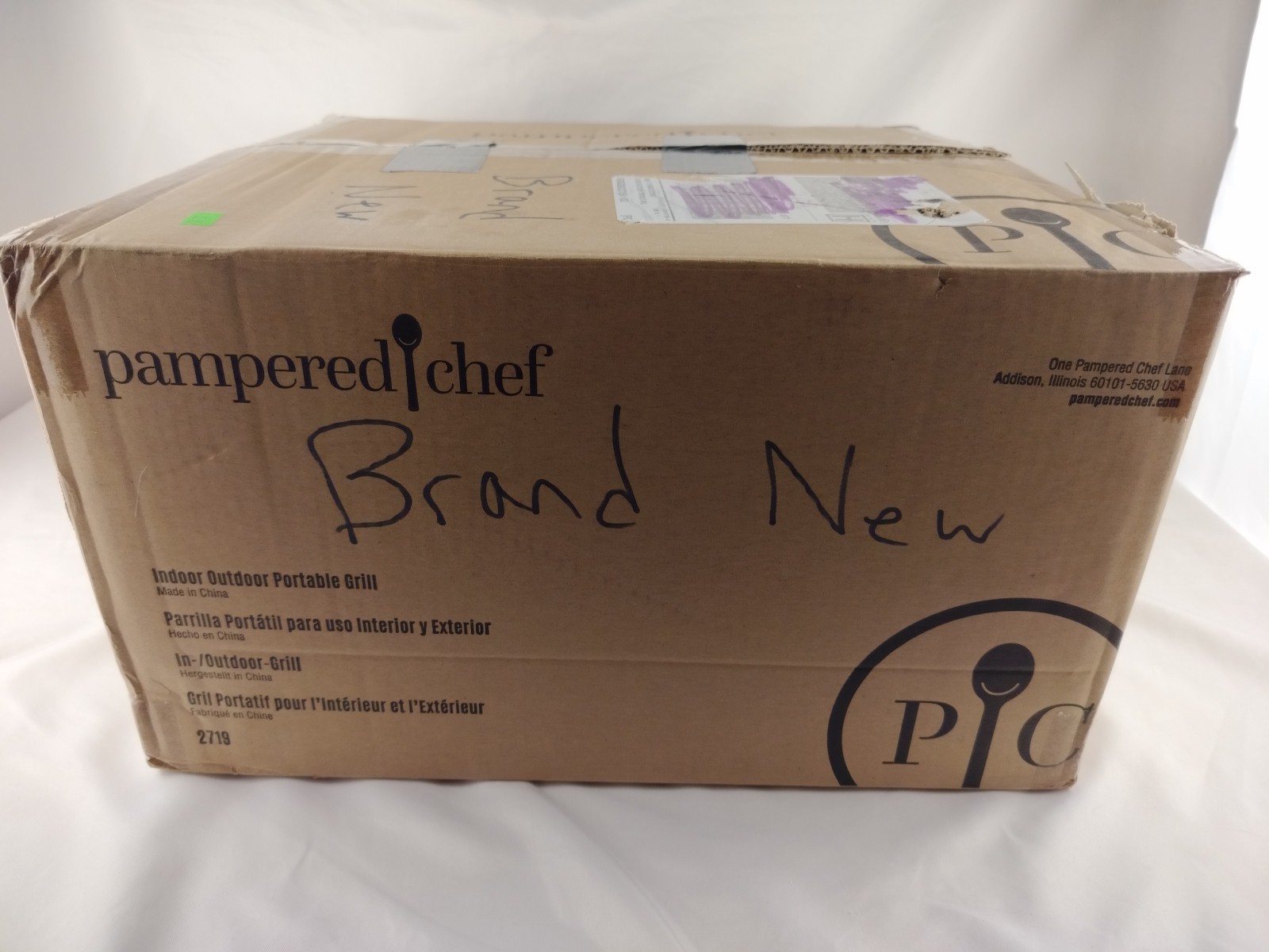 Pampered Chef Portable Indoor Outdoor 2 in 1 Electric Grill #2719 – New