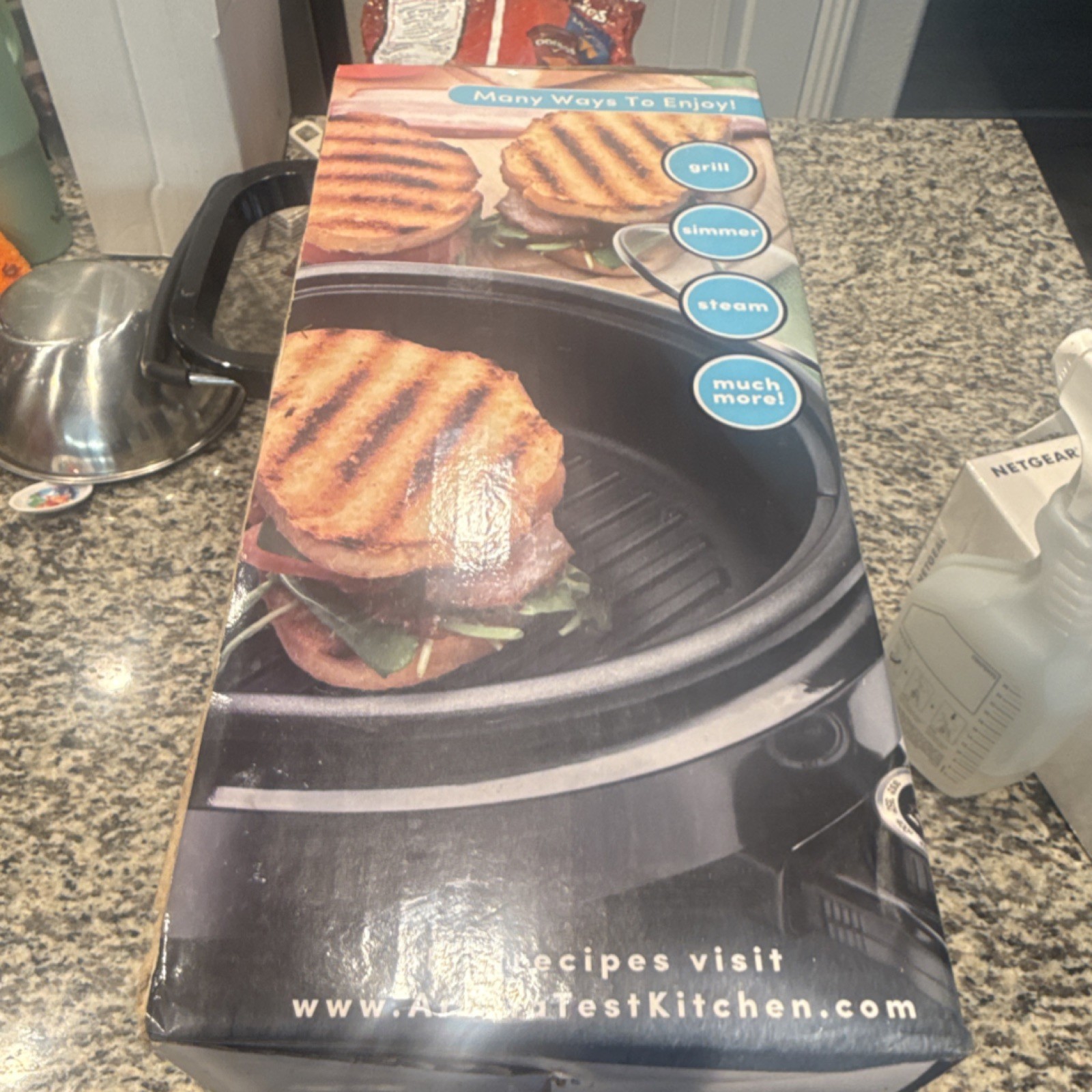Aroma 3-in-1 Grillet ASP-137B Electric Grill Simmer Steam 12in Black