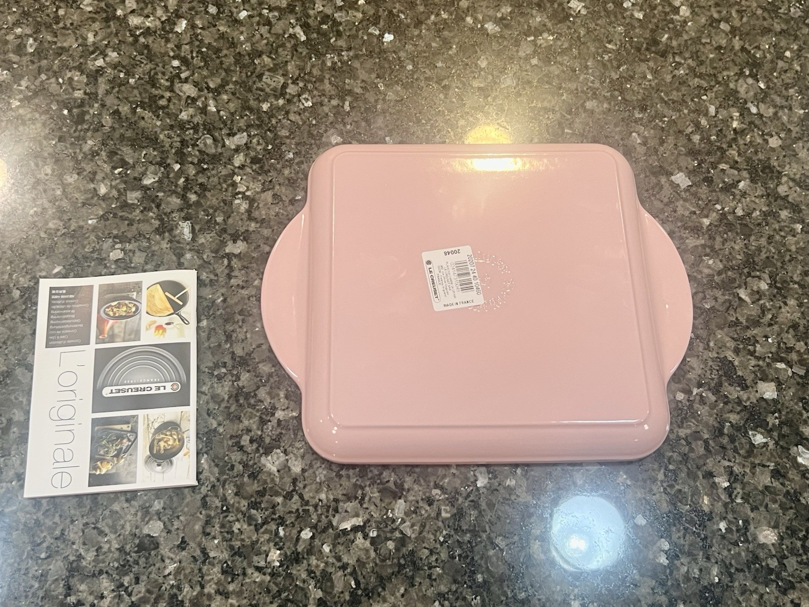 NEW Le Creuset Enameled Cast Iron Skinny Square Griddle Pan 9-1/2″ Chiffon Pink