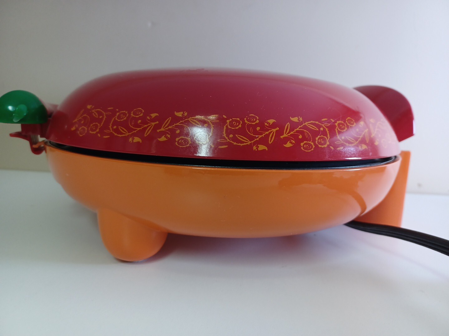El Paso Chile Company – Quesadilla Maker (Red) Model XB3338M Tested Working