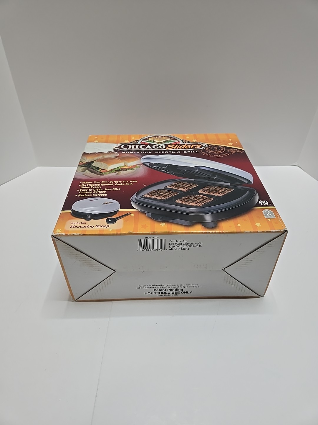 Chicago Sliders Non stick Electric Indoor Grill White New Open Box