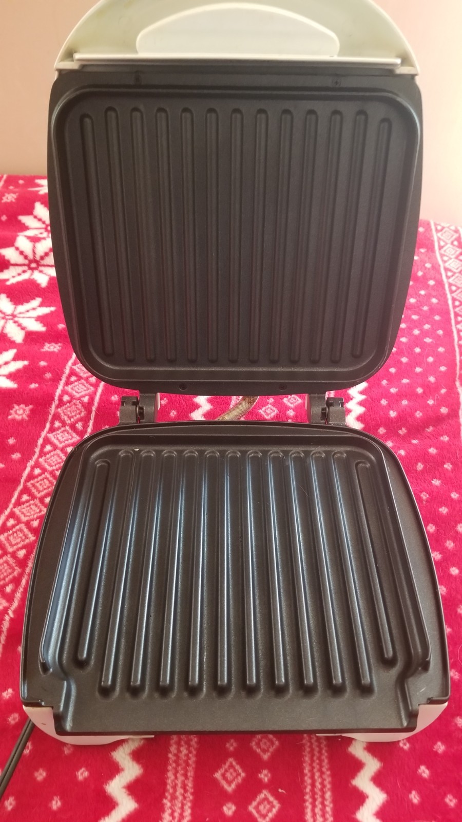 Kitchen Selectives Grill-Mate Electric Non-Stick Indoor Grill
