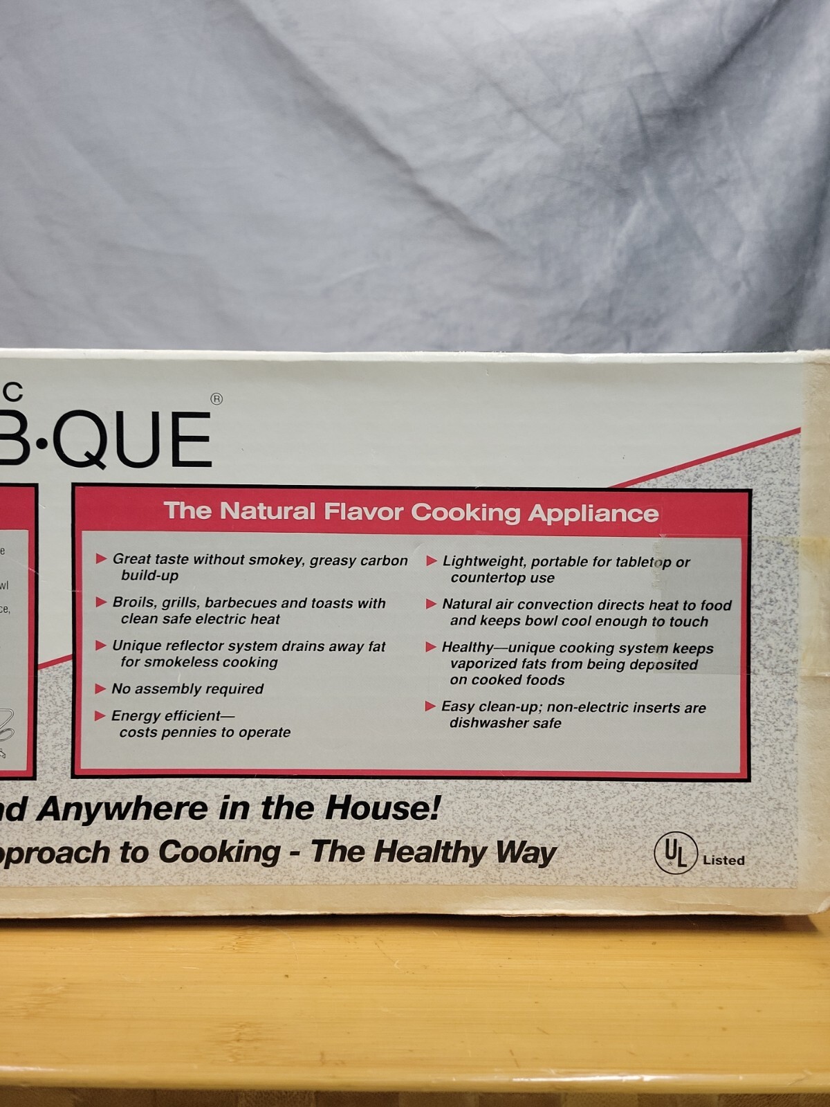 CONTEMPRA Indoor Electric Char-B-Que Barbecue ECB-43 Enameled Grill Top Skewers