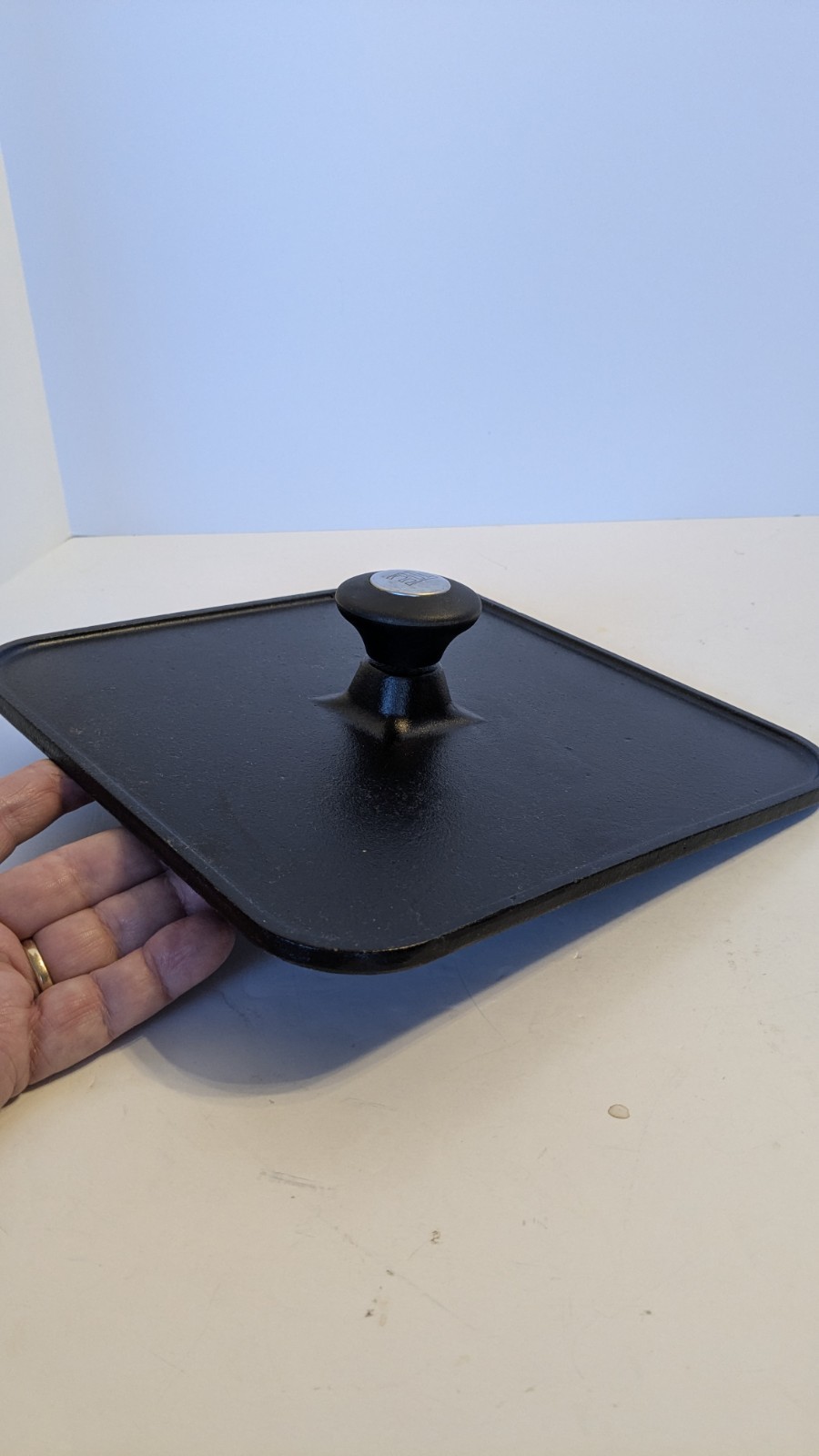 Extra Large Cast Iron Meat Panini Press. UnUsed Condition. Over 6 lbs.
