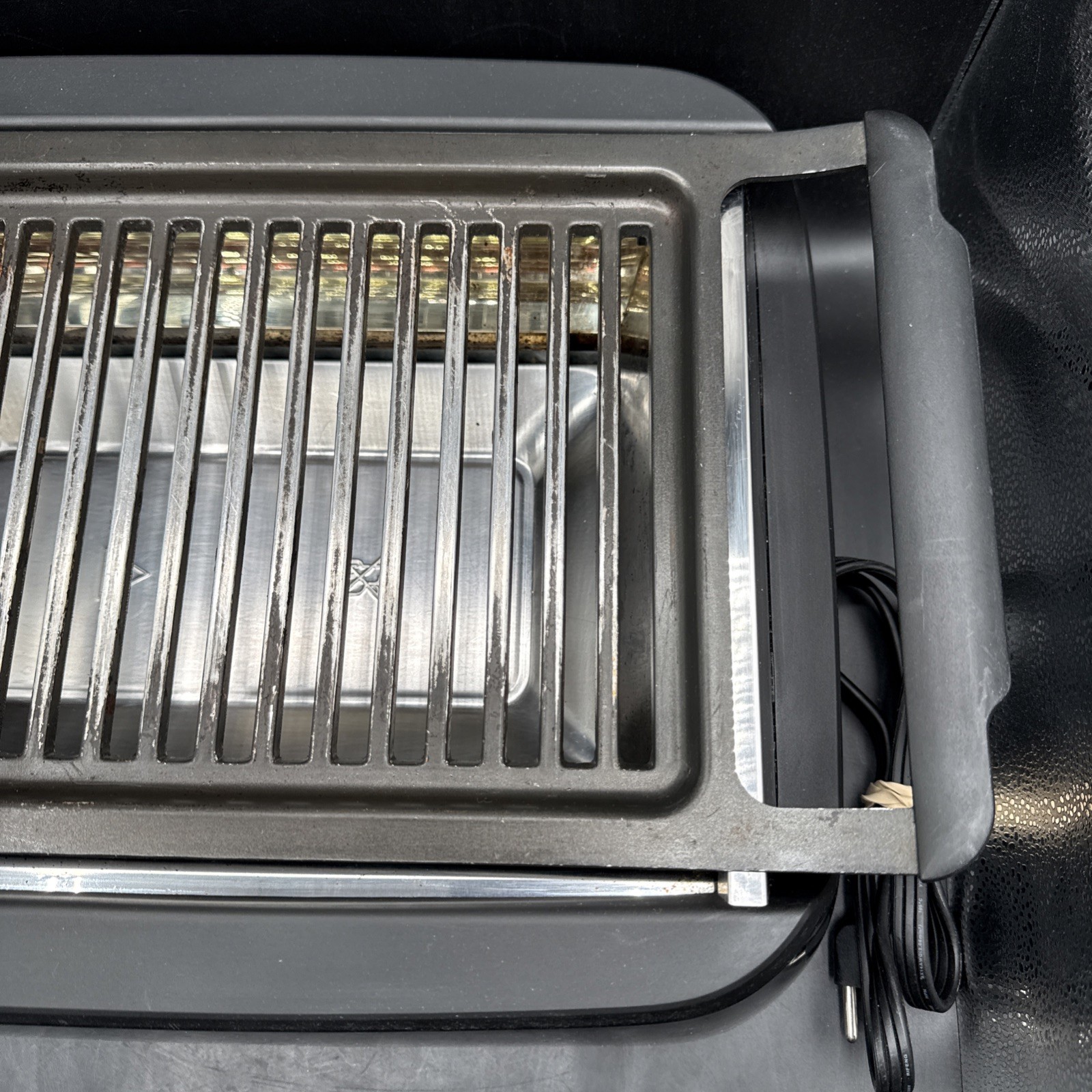 Philips Smokeless Indoor Grill Advanced 1660W Infrared Heat Cooker HD6371
