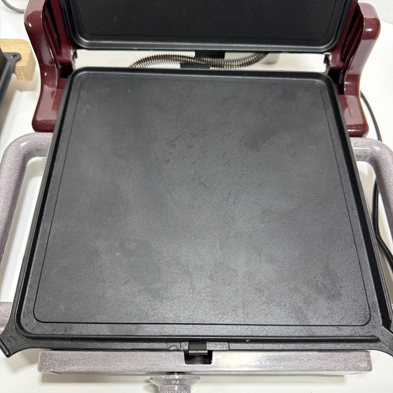 Toastmaster Grillerie 2000 Indoor Electric Speed Grill Bakery Red Brown Works