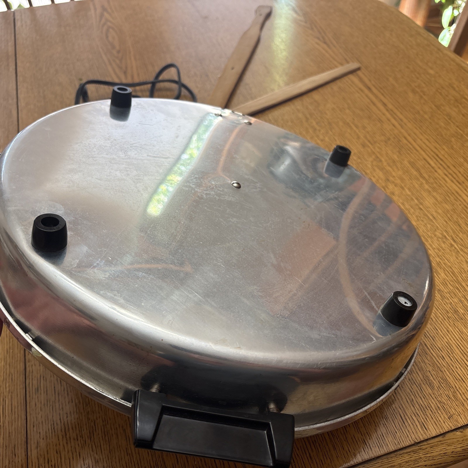 VTG Bethany Lefse Grill Model 210 Griddle W/ Wooden Lefse Turner Sticks TESTED