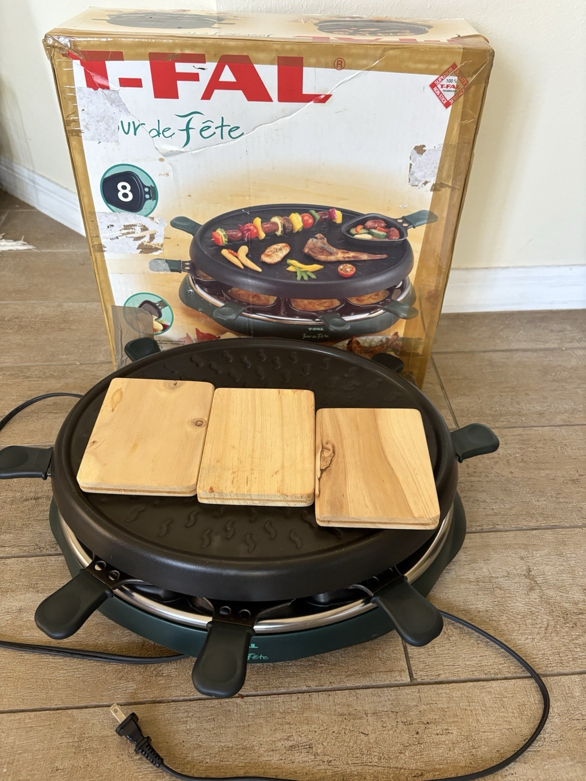 T-Fal Tour De Fete Gourmet Raclette Grill 6-Tray Dinner