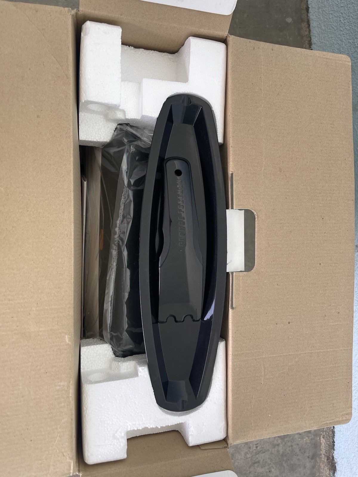George Foreman Grill – The Next Grilleration Electric Grill GRP99-A- New In Box