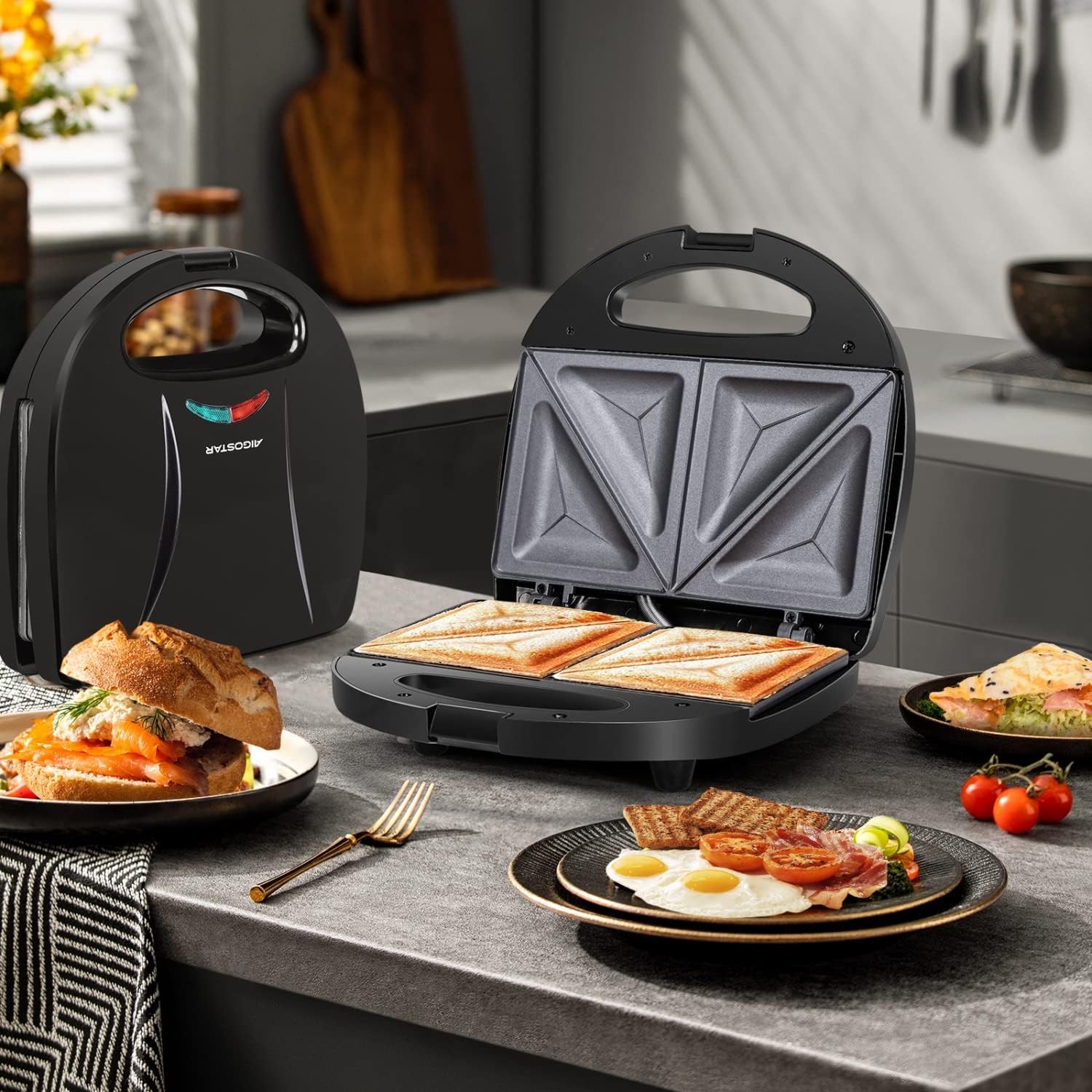 2 in 1 Nonstick Sandwich Maker & Panini Press for Quick Meals – Compact Black