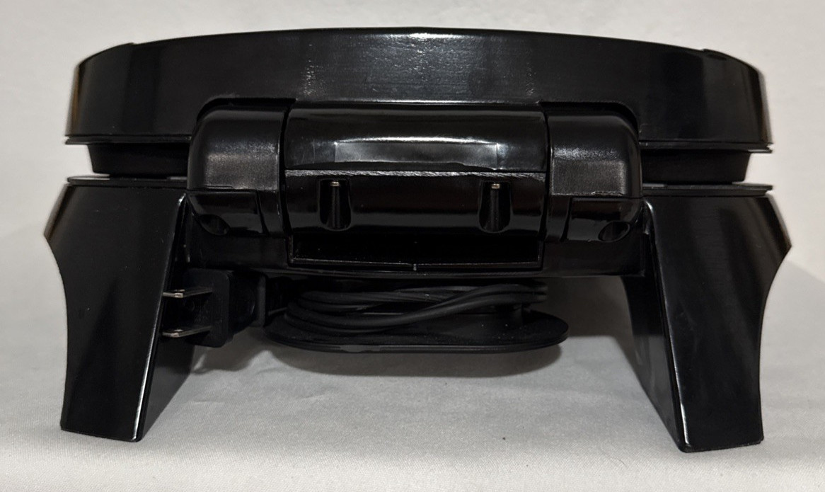 Family Size George Foreman 4-Serving Grill & Panini Removable Plates Black