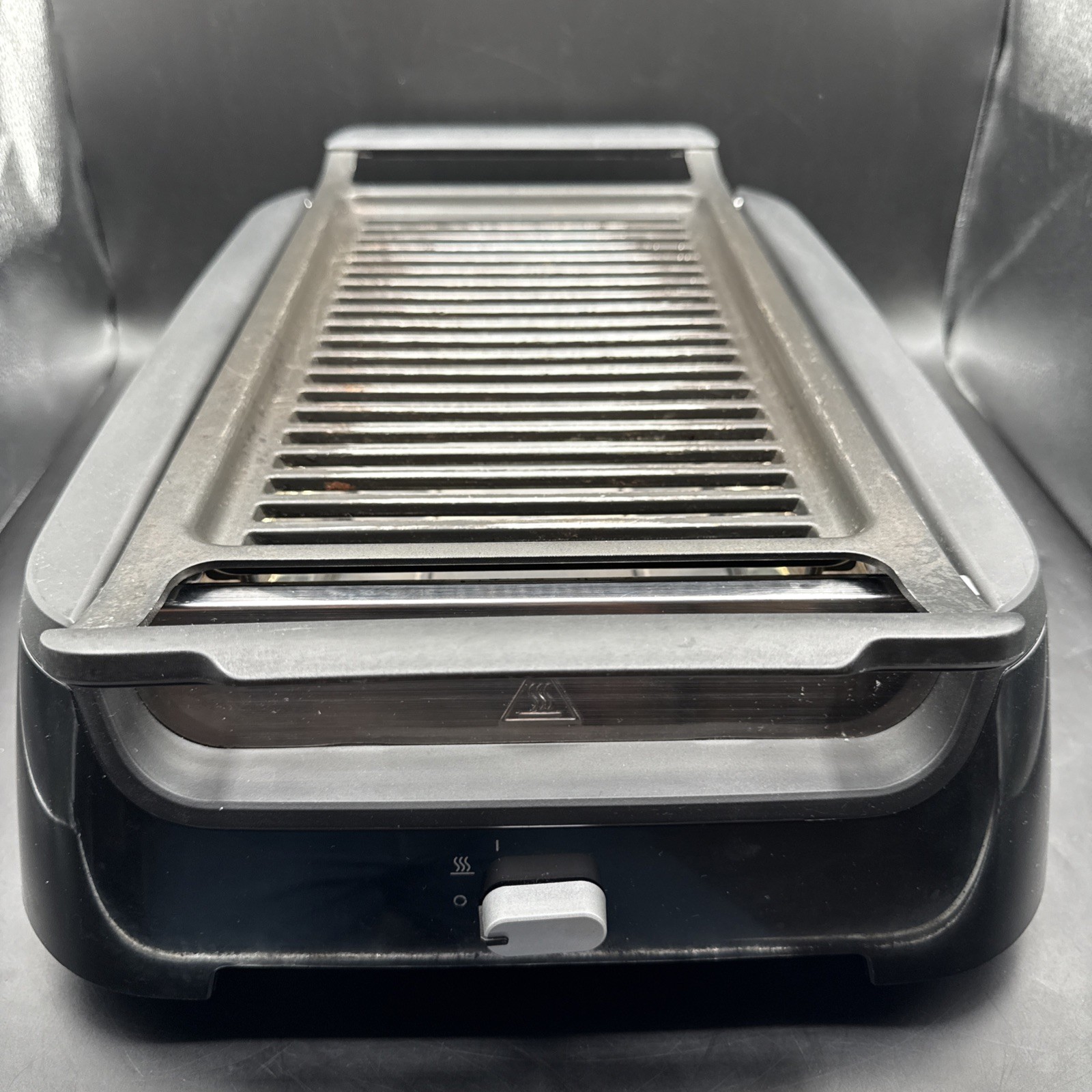 Philips Smokeless Indoor Grill Advanced 1660W Infrared Heat Cooker HD6371
