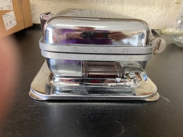 Toastess Waffle Maker and Griddle Model 51 Stainless Steel 11 x 6 x 4 inches Vtg