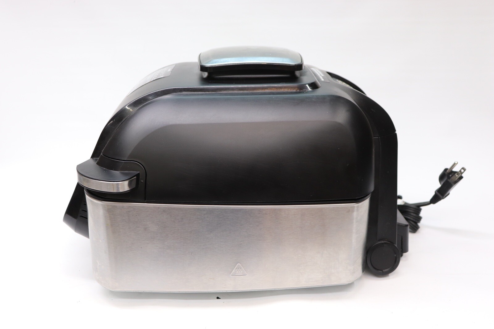 Ninja AG300 Foodi 4-in-1 Indoor Grill with 4 Quart Air Fryer No Inner Tray Black