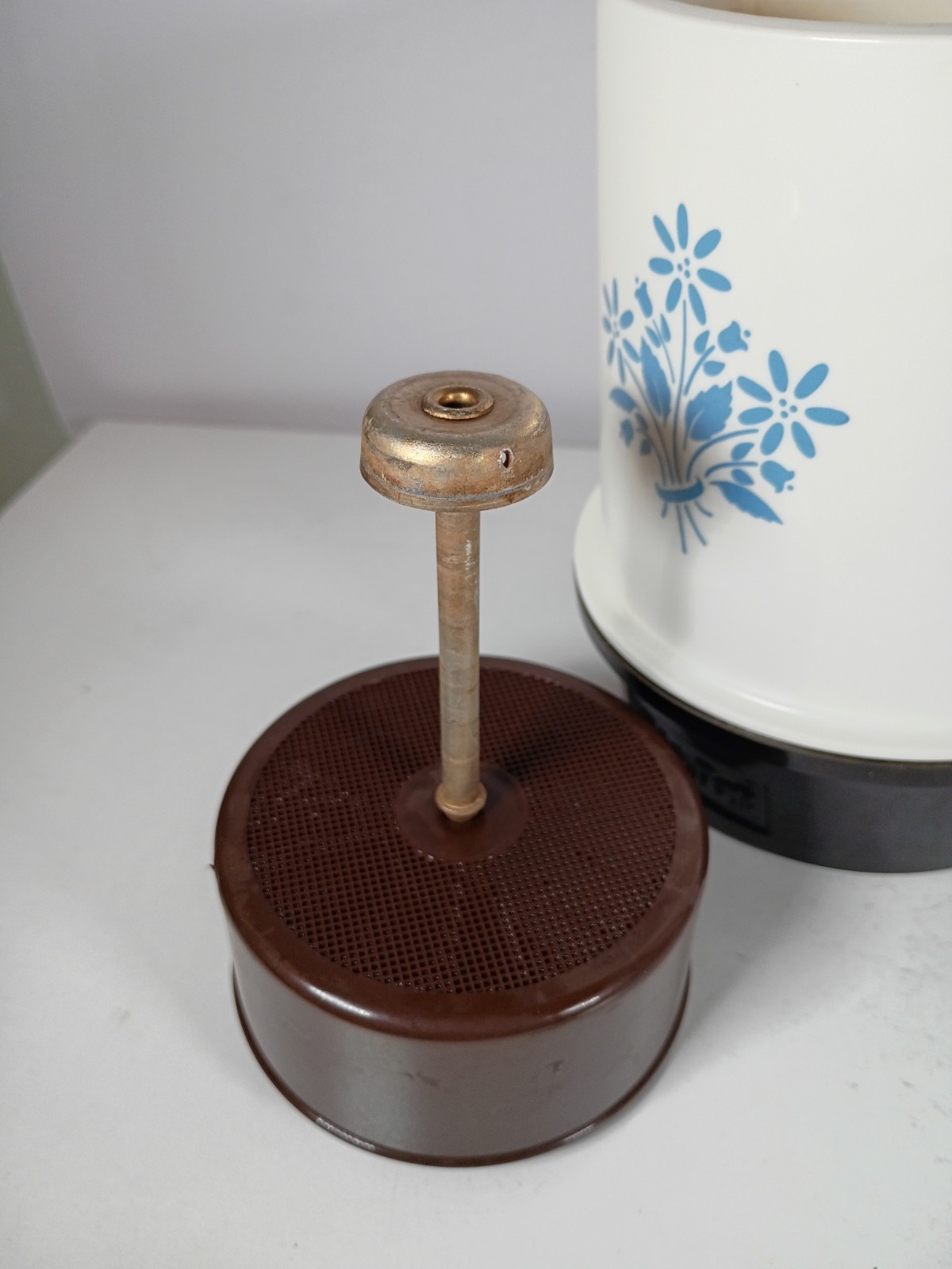 Vintage Blue Floral Regal Poly Hot Pot 5 Cup Electric Tea Coffee Water Kettle