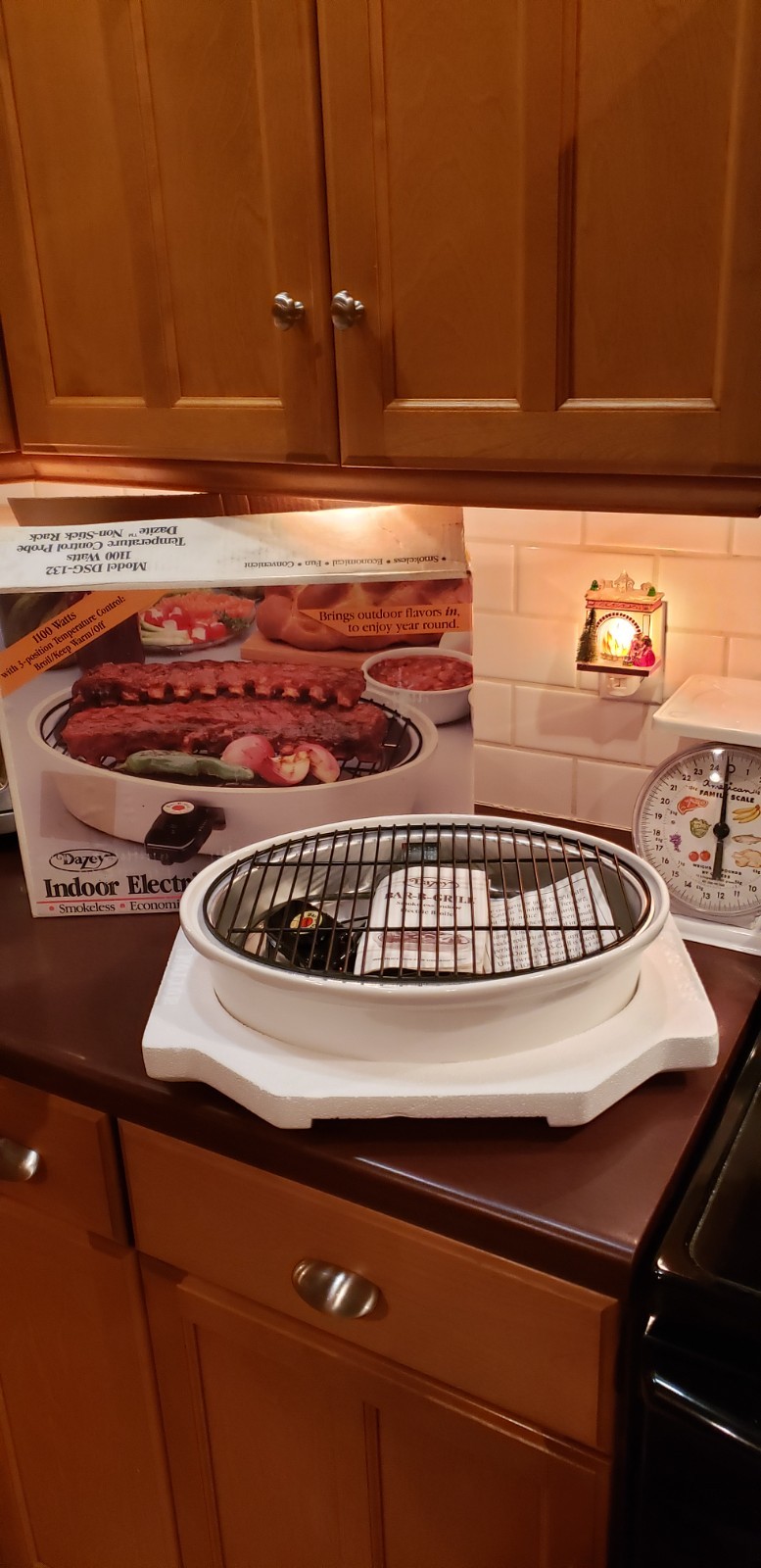 Dazey Indoor Grill Plus MADE IN USA 1990 NEW 100% COMPLETE