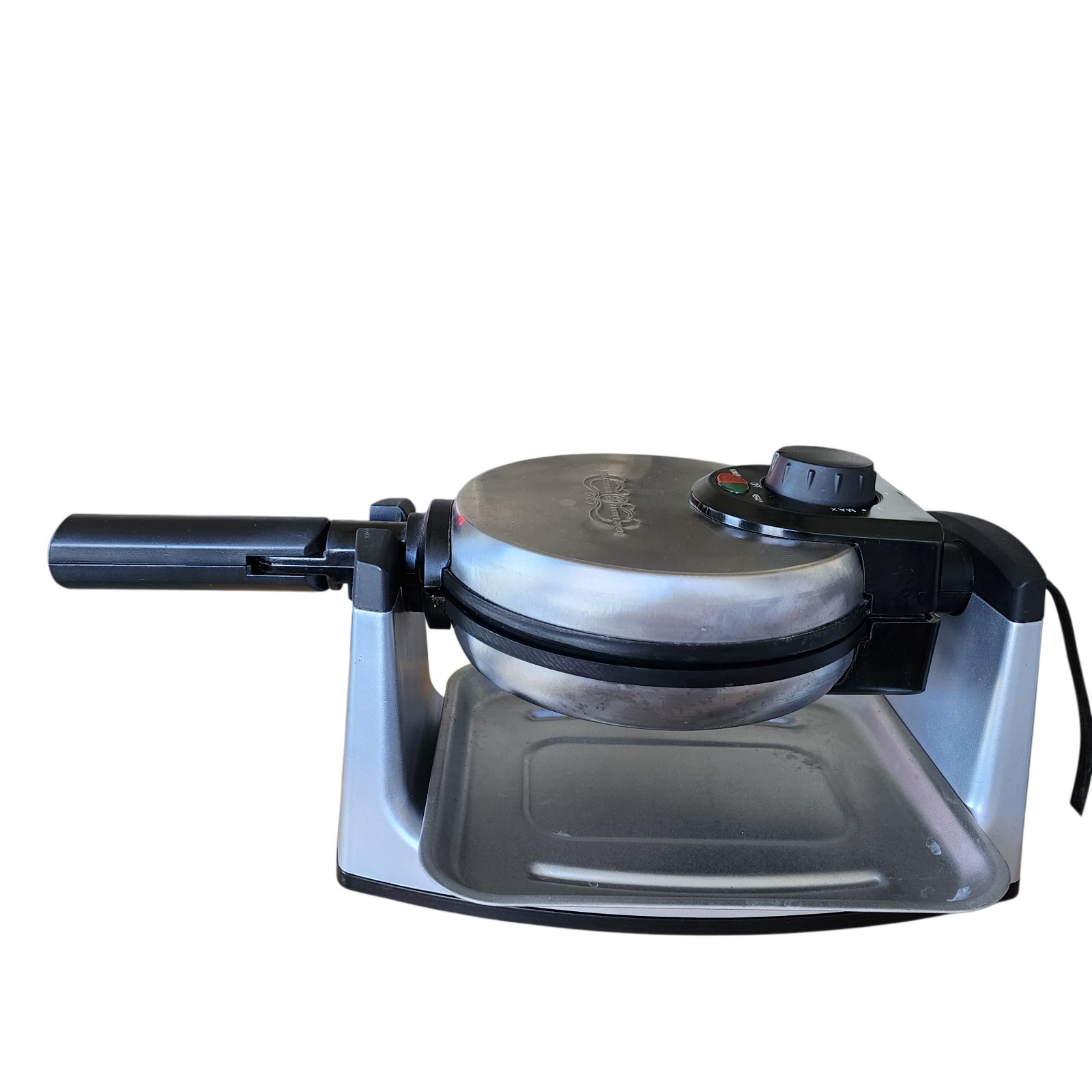 Bella Cucina Rotating Belgian Waffle Maker Silver & Black – Model SW-45 – Tested