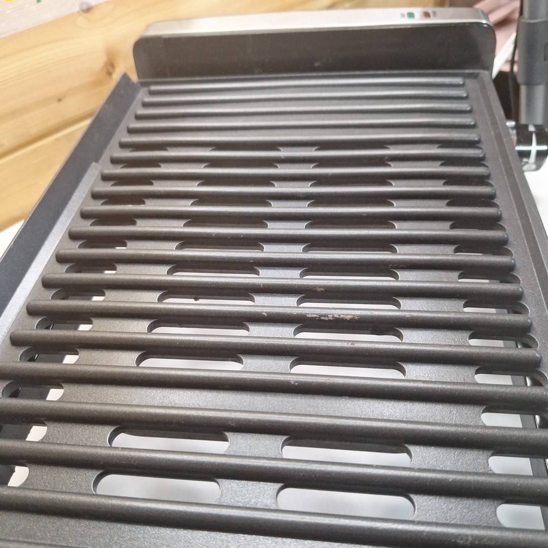 Hamilton Beach Electric Indoor Searing Grill (NO LID NO DRIP TRAY, TESTED WORKS)