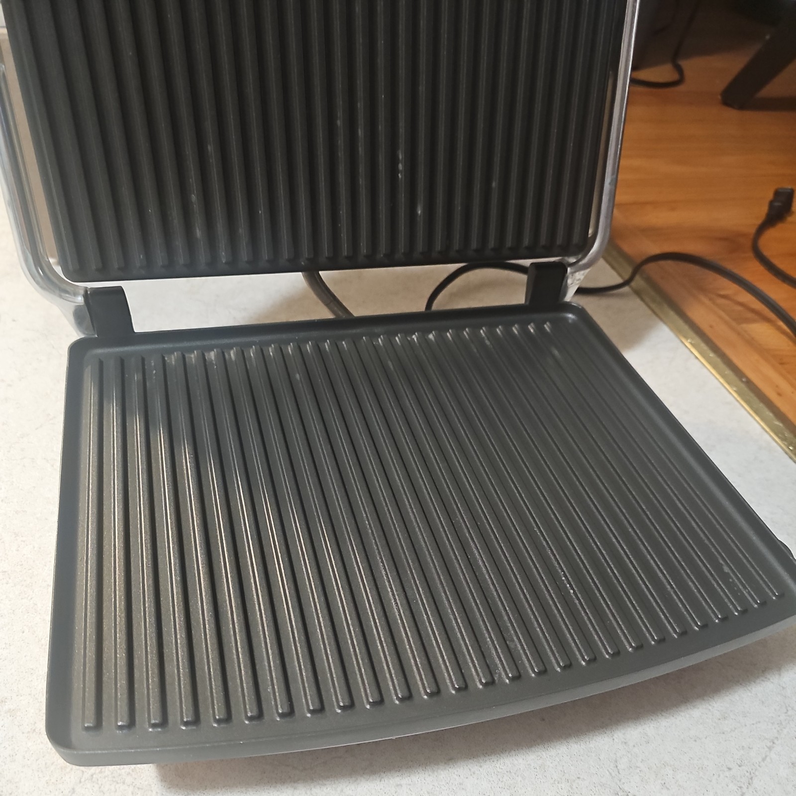 Bella Cucina Artful Food E207393 Panini Grill Sandwich Maker Press