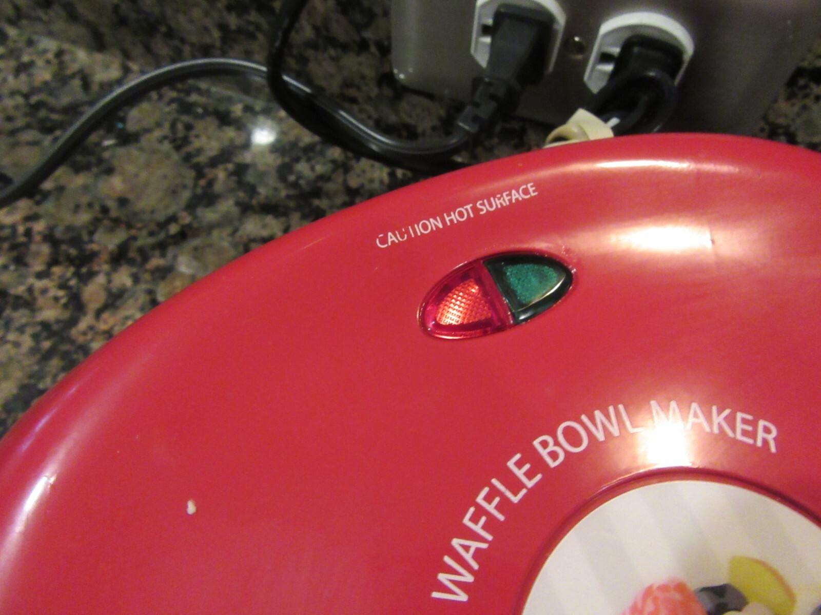 Super Clean Lightly Used Bella Waffle Bowl Maker It’s Really Nice! See the Video