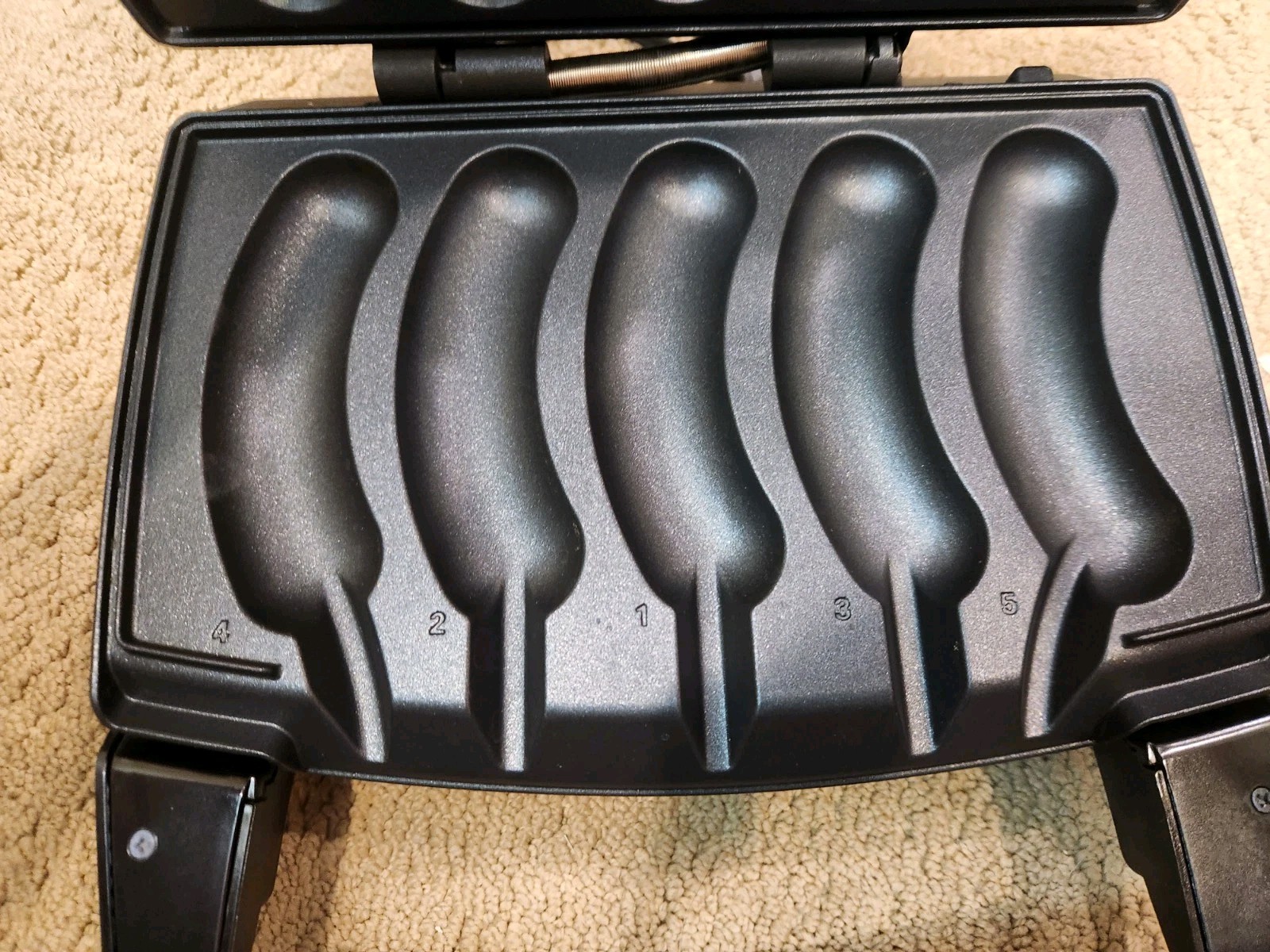 Johnsonville Sizzling Sausage Grill Electric Black/Silver Excellent Condition