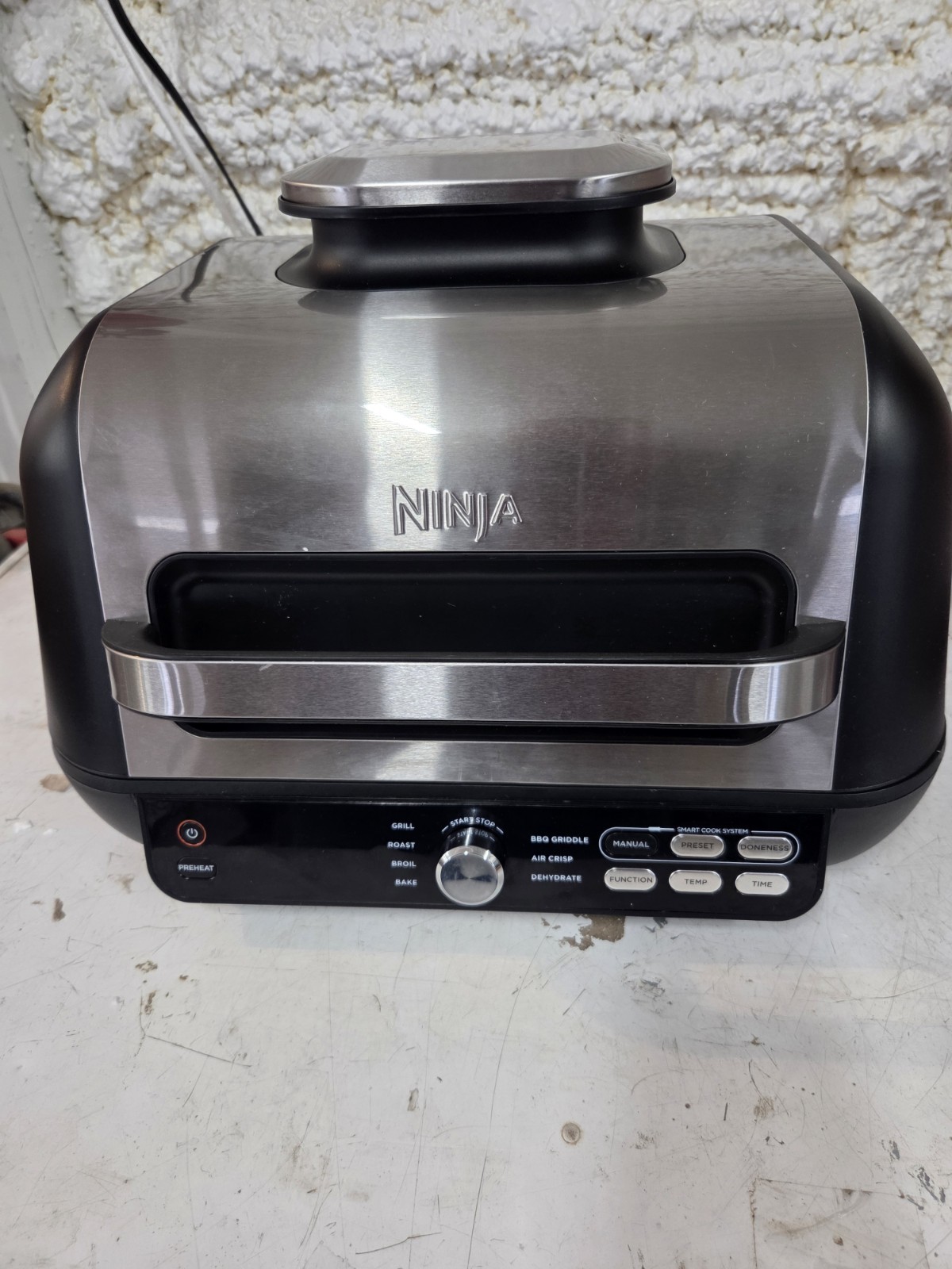 Ninja Foodi IG651 Smart XL Pro 7-in-1 Indoor Grill & Griddle