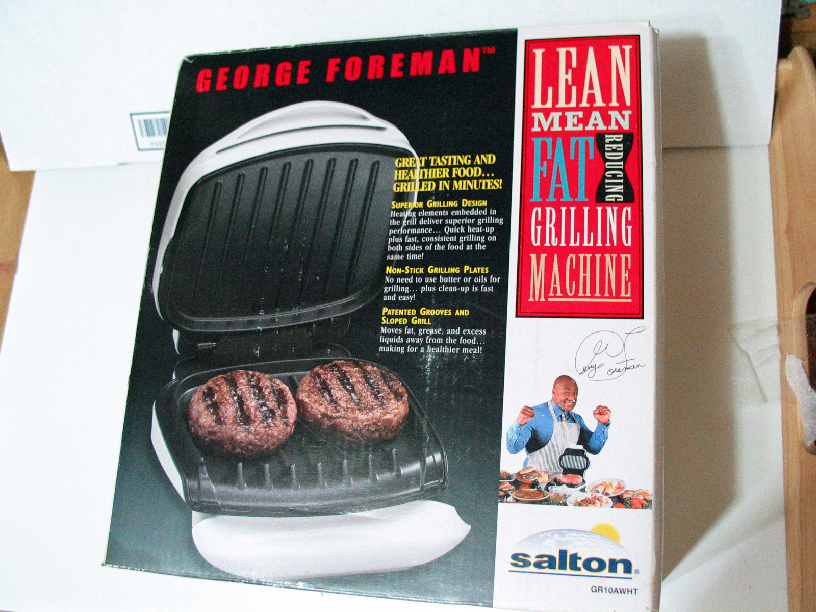 George Foreman Grill Non-Stick Coating White New in Open Box