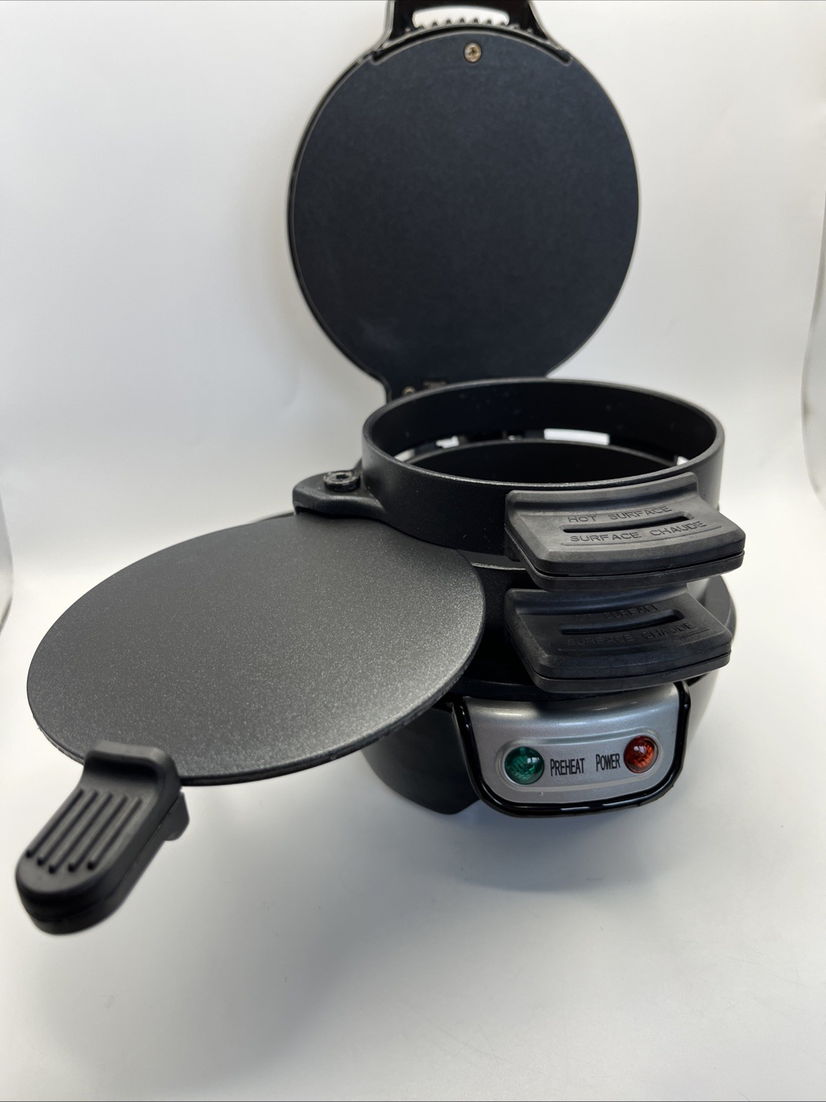 Hamilton Beach 25477 Breakfast Sandwich Maker – Black Egg Bacon English Muffin