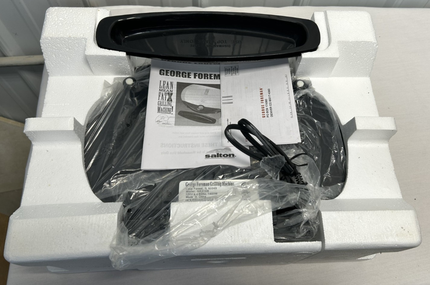 2003 LARGE George Foreman Hot Metals Brushed Stainless Steel Indoor Grill GR31SB