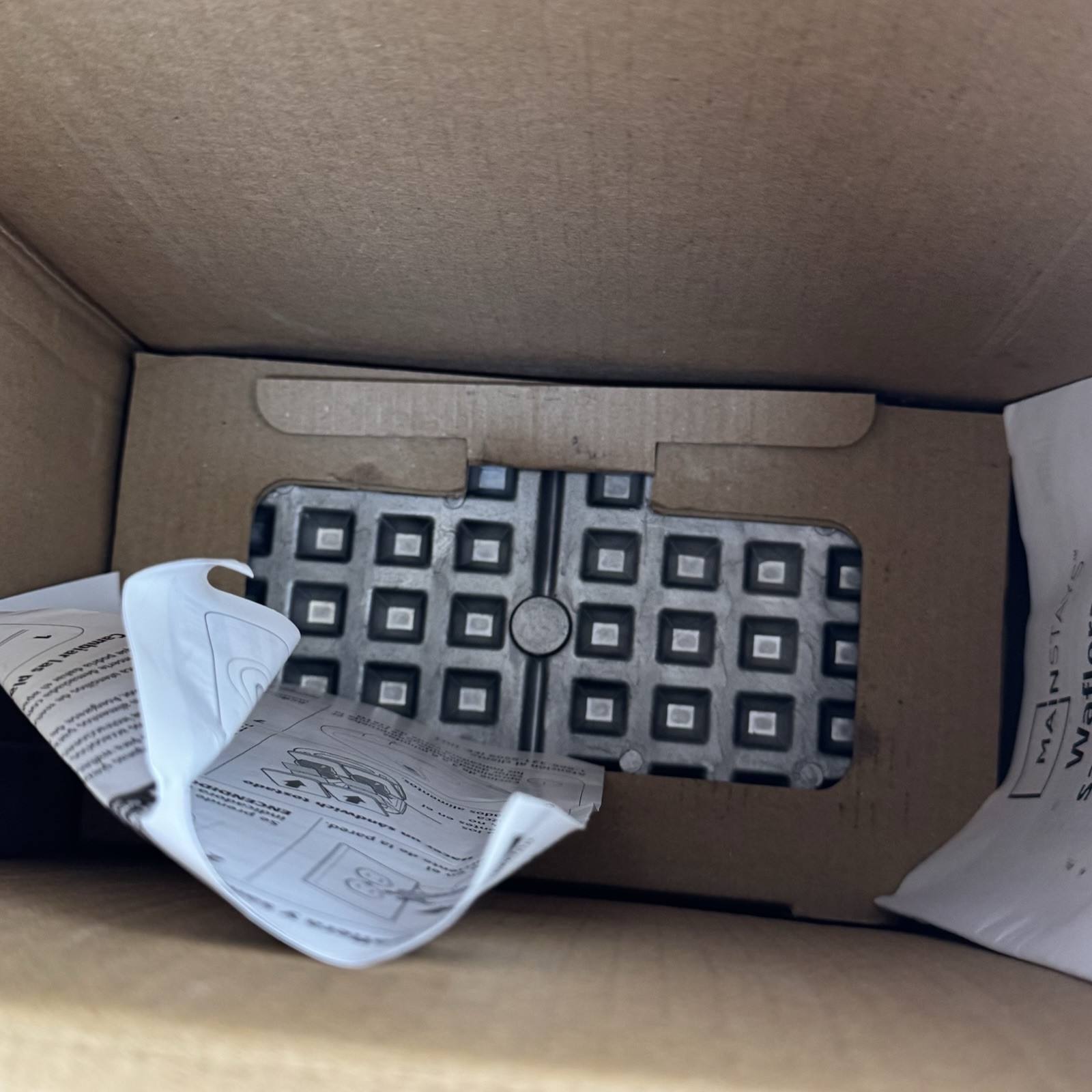 Mainstays 2 Slice Waffle Sandwich Maker Removable Plates Black 750W