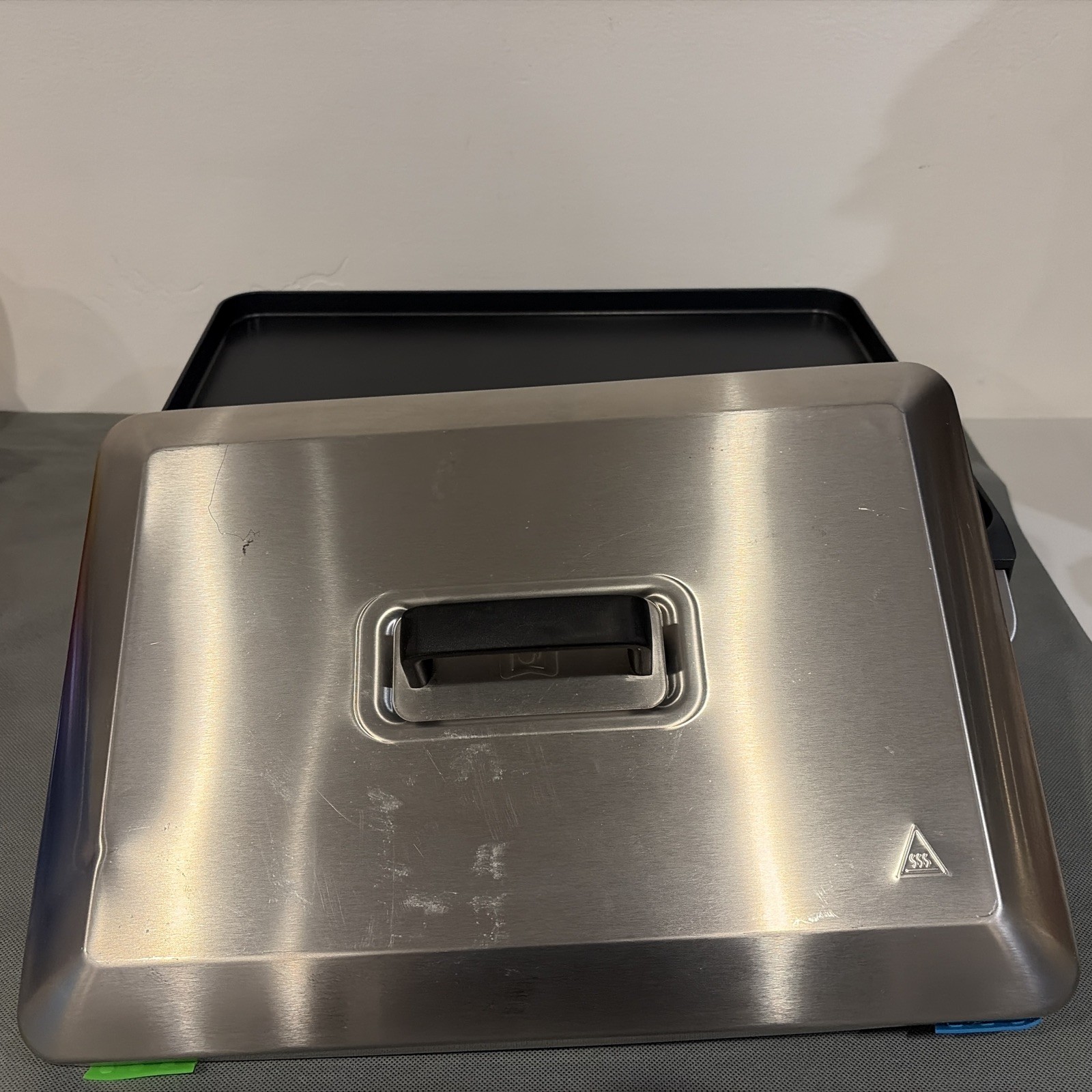 Wolf Gourmet WGGR100S Precision Griddle Red Knob Stainless Electric TESTED WORKS