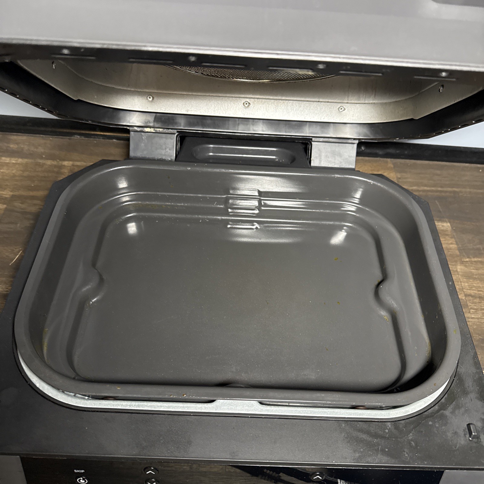 Ninja DG551 Foodi Smart XL 6-in-1 Indoor Grill w/ Smart Cook System