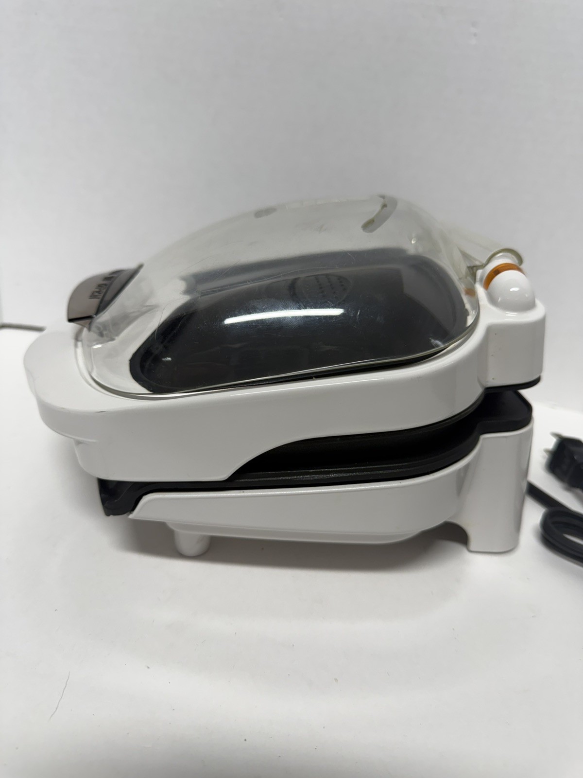 George Foreman lean mean Grilling Machine Model GR10ABW