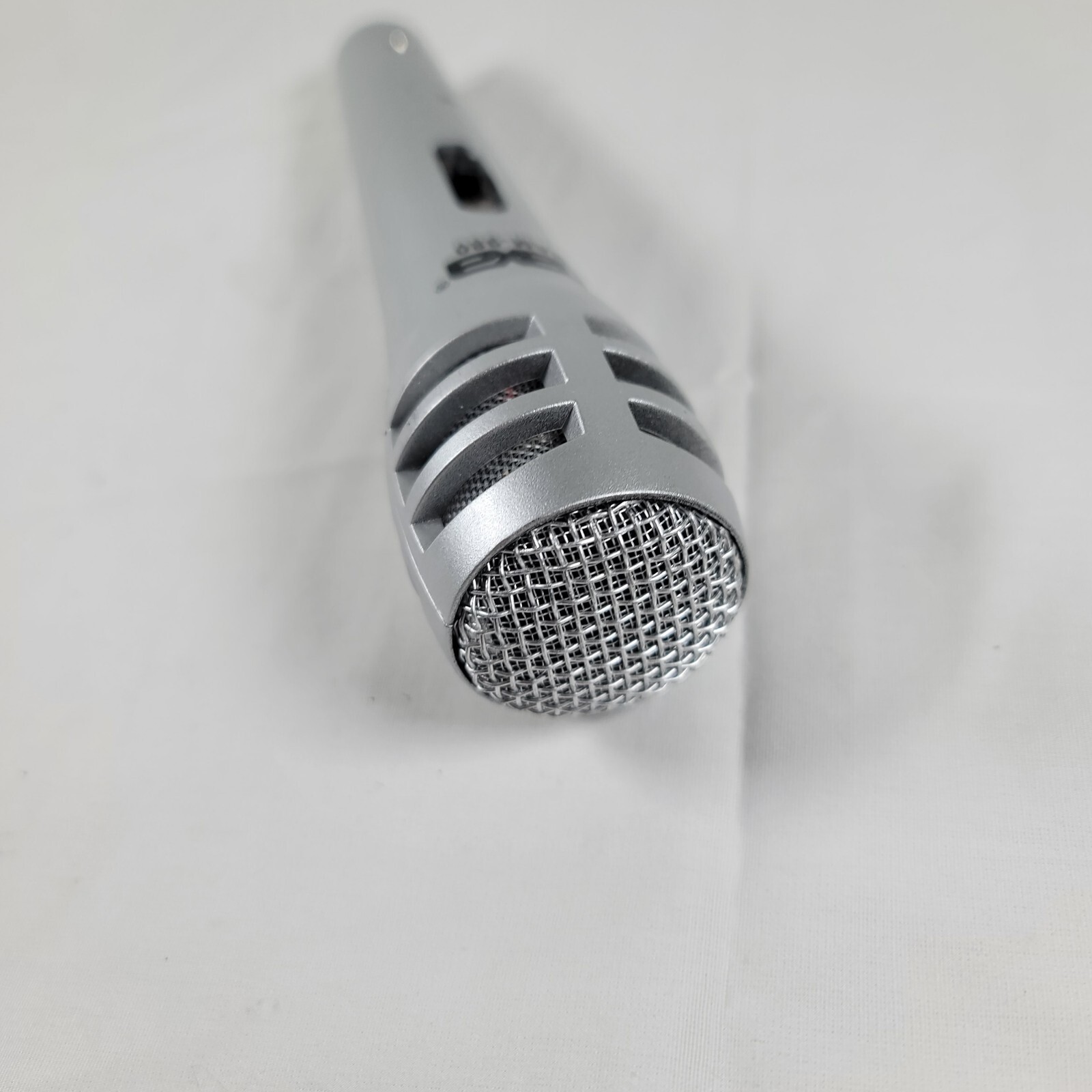 Naxa Replacement Microphone (Unit Only, No Cord) Model Number NAM-980 -Silver