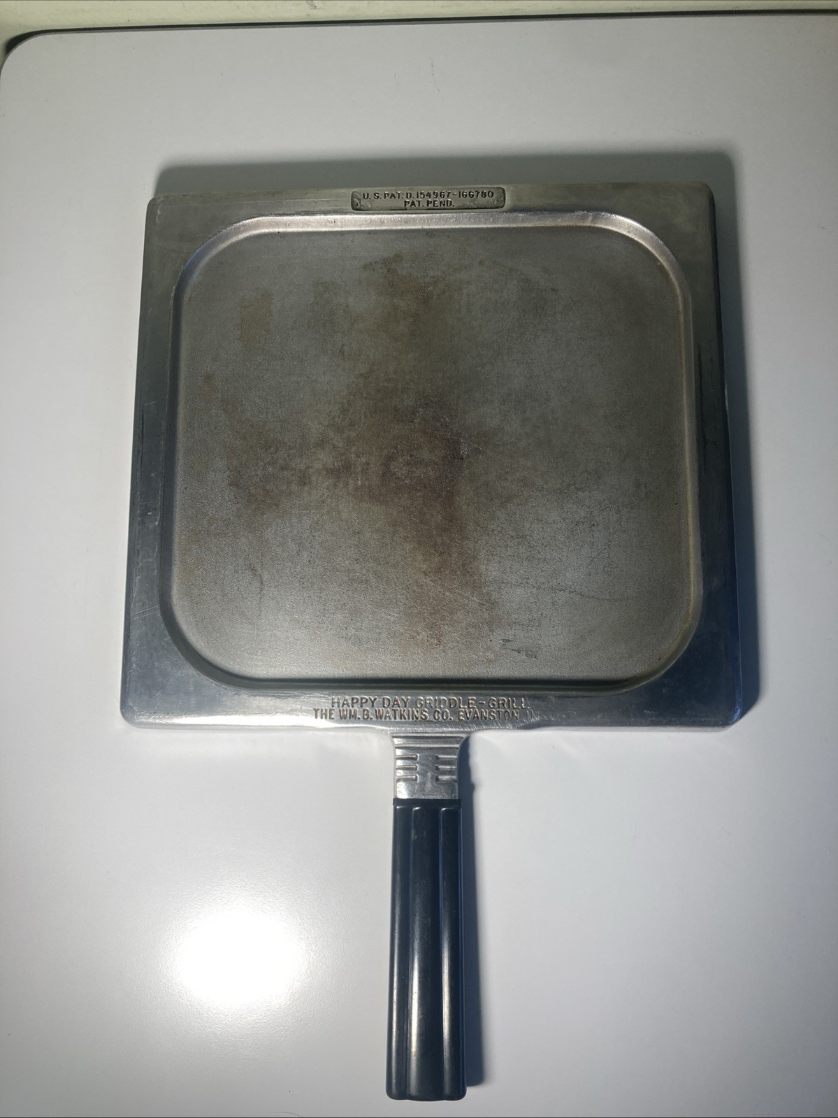 Happy Day Griddle Grill WM B Watkins CO. Evanston, IL Square Patent D-154967 Vtg