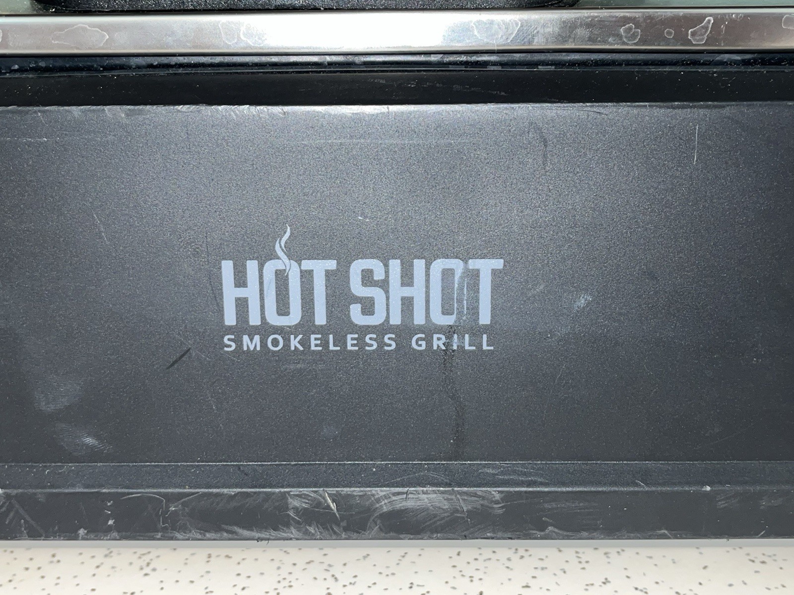 Hot Shot Smokeless Grill without Cord – 2 Grill Plates Included