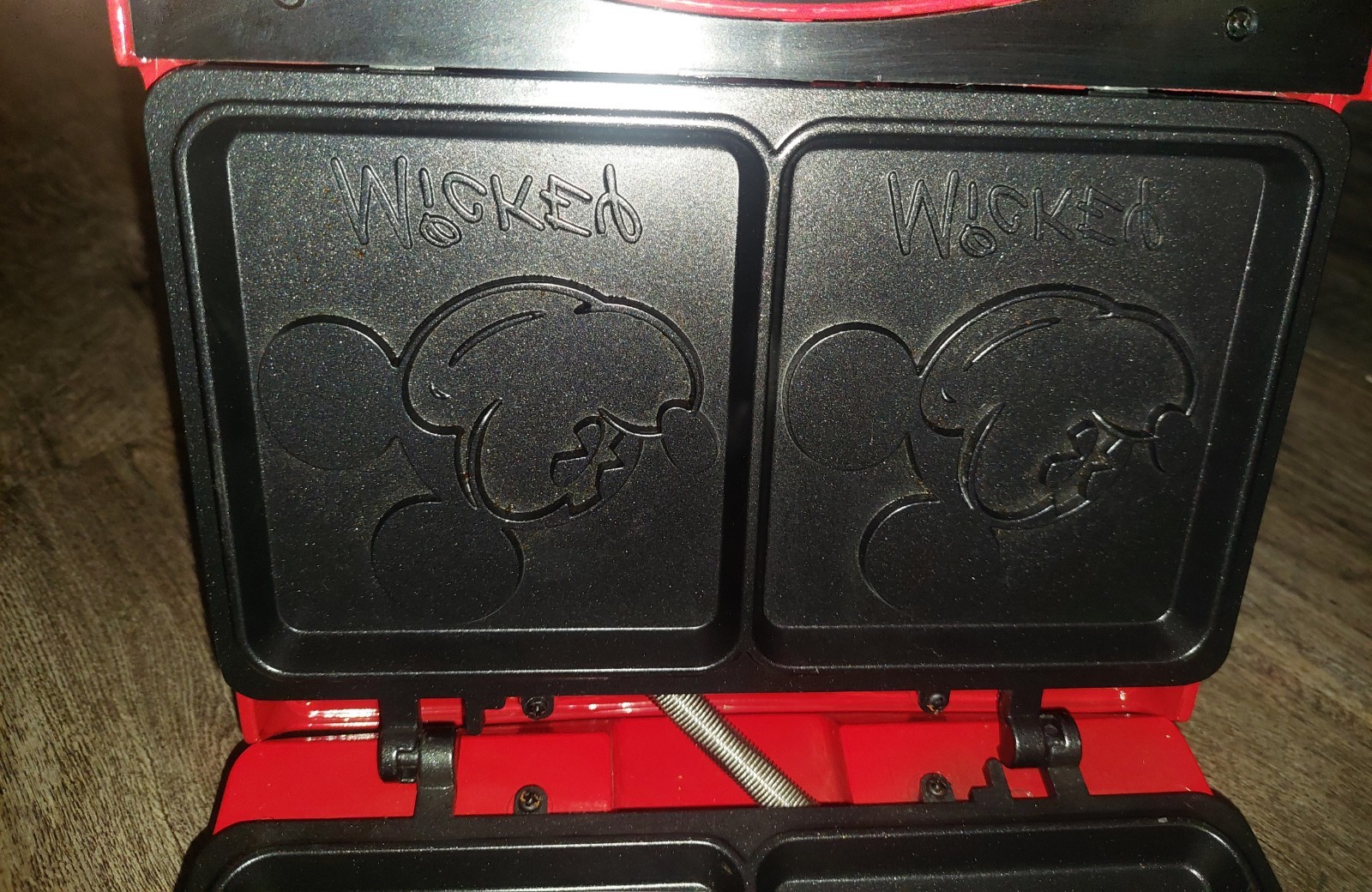 Disney Mickey Mouse French Toast Hot Sandwich Maker DCM-51 600W