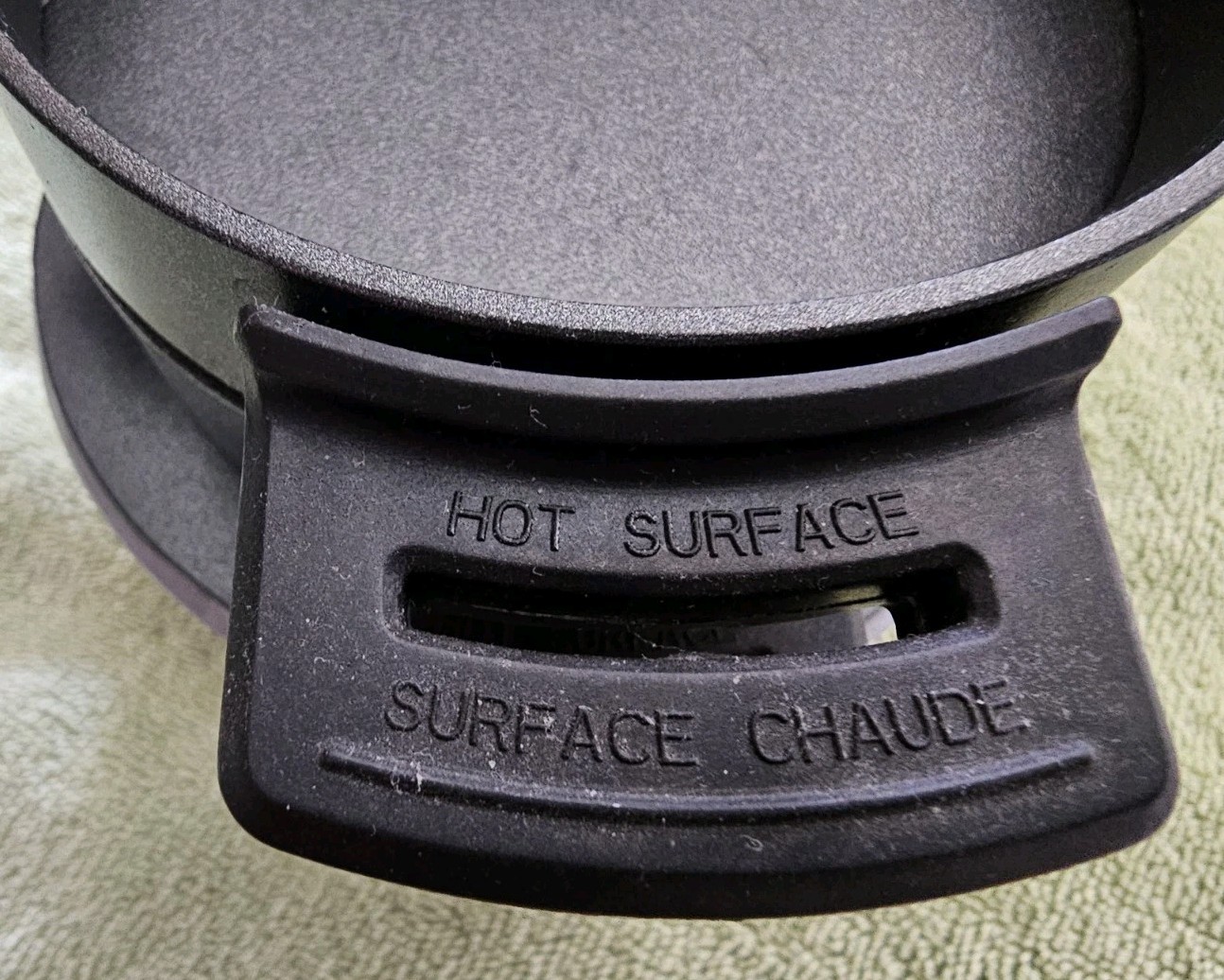 Hamilton Beach- Quick and Easy Breakfast Sandwich Maker Model 25478R Non Stick-