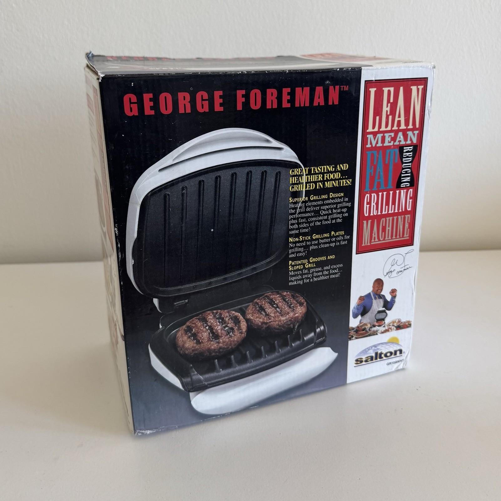 George Foreman Lean Mean Fat-Reducing Grillng Machine NEW NIB