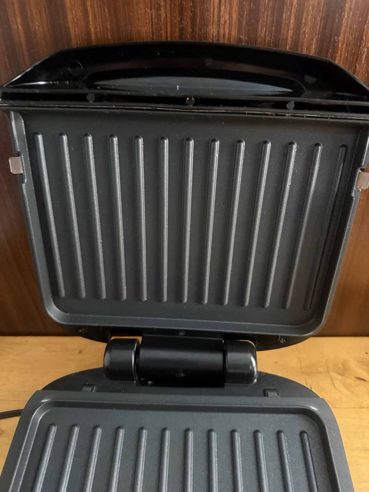 George Foreman GRP1060B Removable Plate Grill – Black