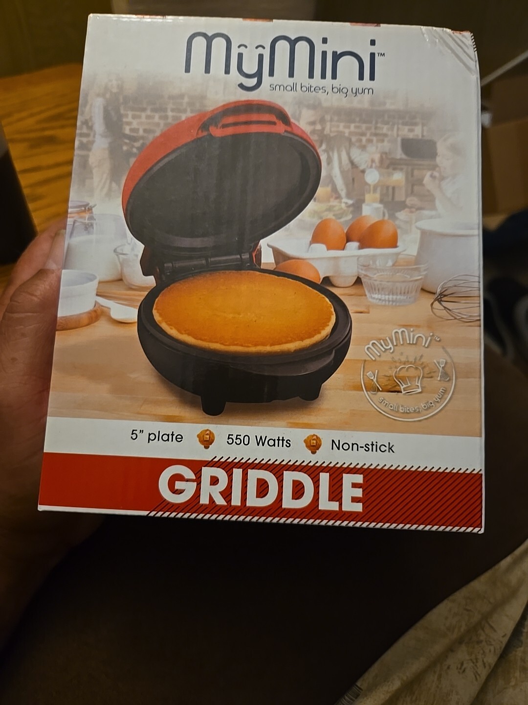 Nostalgia My Mini 5″ Griddle 550 Watts Nonstick Surface Factory Sealed